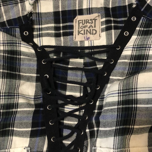 LF Oversized Flannel - Picture 4 of 5